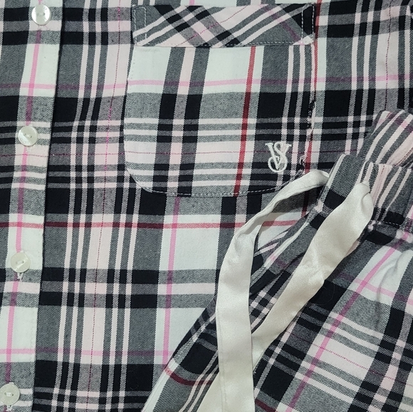 Vuctoria'sSecret Flannel Pajama Set Size S - Picture 6 of 6